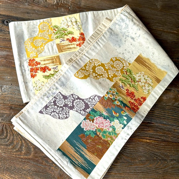 Vintage silk embroidered Obi - Picture 1 of 7